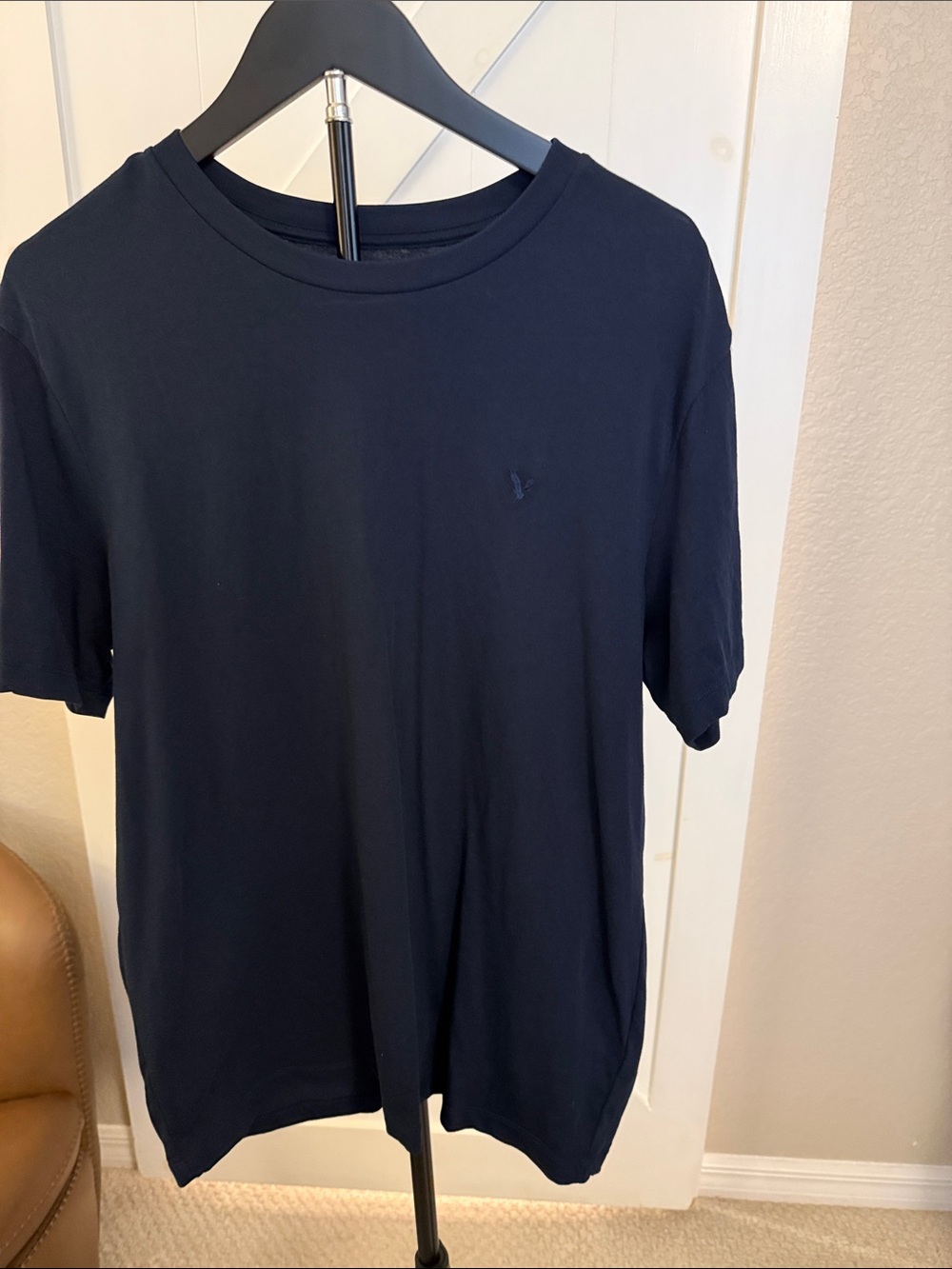 American Eagle Outfitters Men's Short Sleeve Crew Tee in Navy